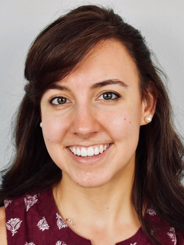 Kaitlin Bowman Headshot